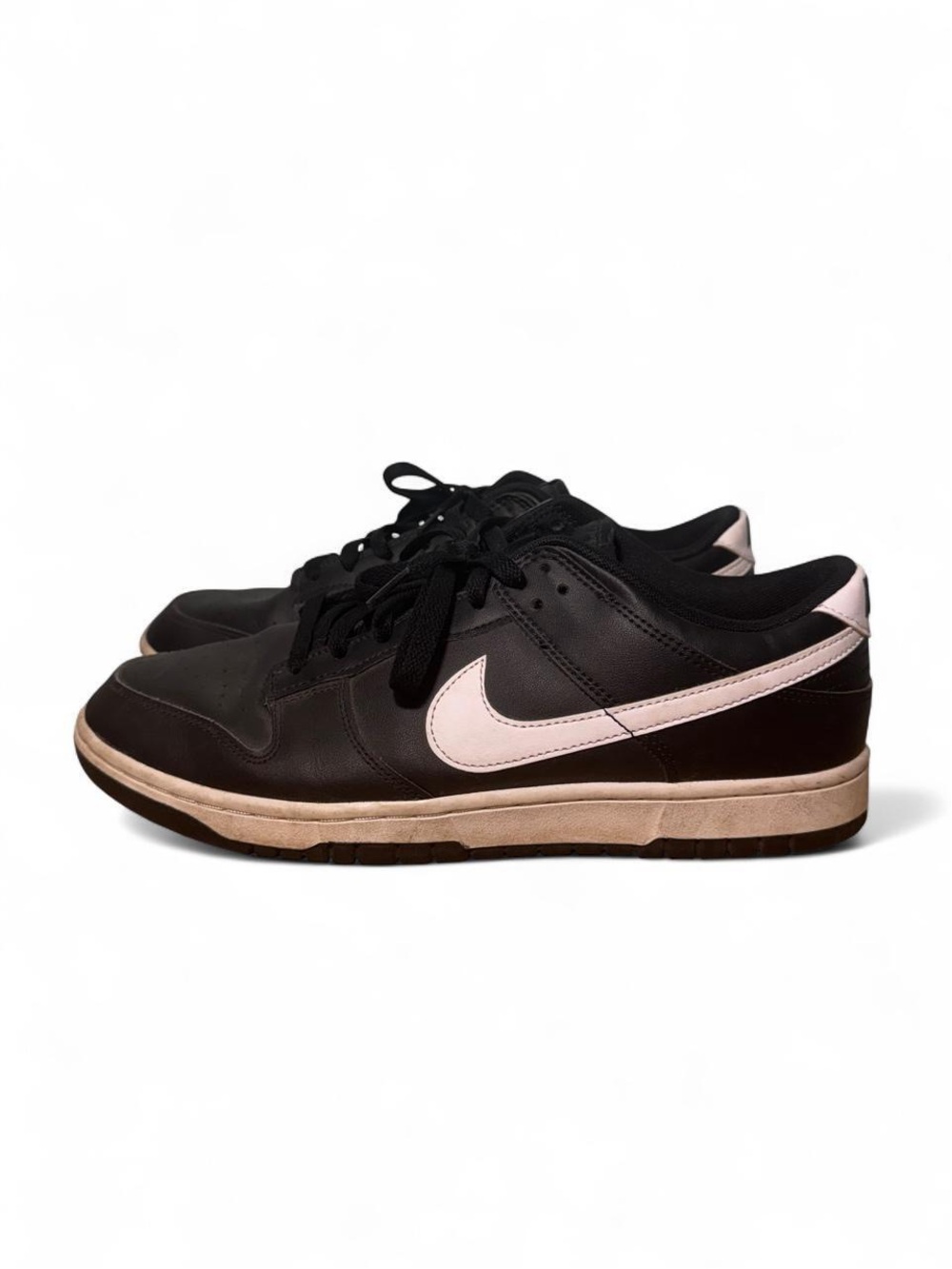 Nike dunk low black panda 2.0 sneakers size 10.5 mens